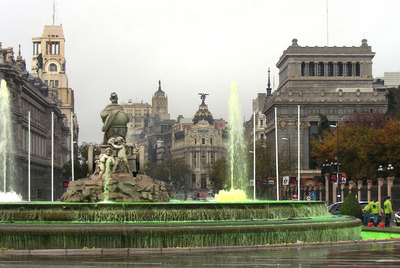 Los 'abertzales' tiñen el agua de Cibeles