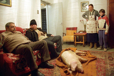 Fotograma de uno de los episodios de  Historias de la edad de oro. 