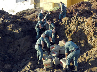ALIJO DE 1.300 KILOS DE HACHÍS EN UNA PLAYA CANARIA