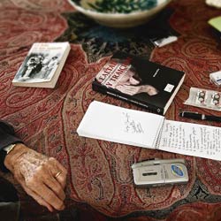 Jorge Semprún acaba de publicar su biografía  Lealtad y traición .