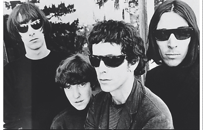  Moe Tucker (segunda por la izquierda), de The Velvet Underground, nuevo icono involuntario del Tea Party. 