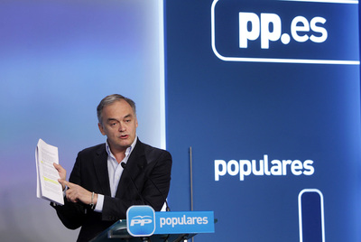 Esteban González Pons, en la sede del PP.