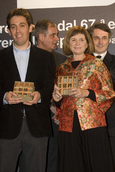 Cristian Segura y Alicia Giménez Bartlett, ganadores, respectivamente, de los premios Pla y Nadal.