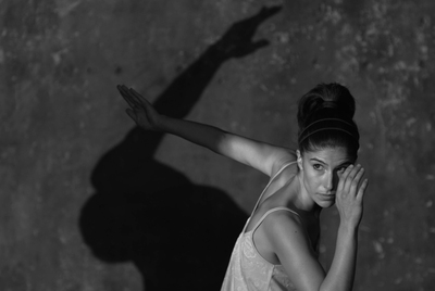 Imagen de  La dama de Corinto,  de José Luis Guerín.