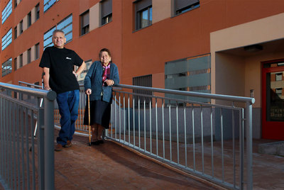Jesús y Leonor viven en Alcorcón en una nueva casa adaptada.