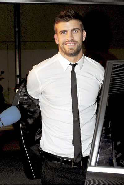 Piqué, tras llegar de Zúrich y ser preguntado por Shakira.