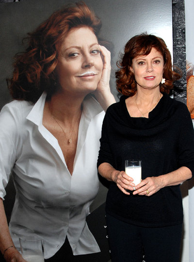 SARANDON SE DEJA BIGOTE POR UNA BUENA CAUSA