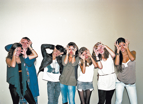  Desfile de  amateurs:  las desconocidas protagonistas de  Blog,  en el pasado Festival de San Sebastián. 