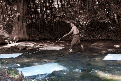 Imagen de la acción  Bautismal,  de Ricardo Calero.