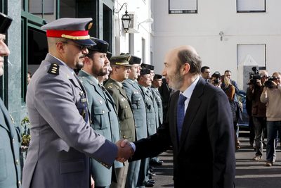 Rubalcaba alaba la actuación policial en Cádiz