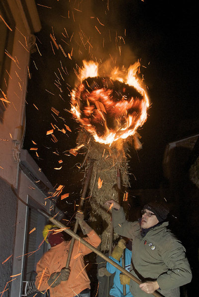 Los 'fachós' siguen ardiendo tres siglos después