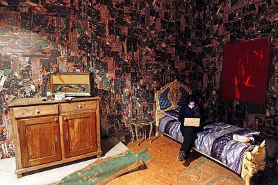 Una noche entre basura de diseño