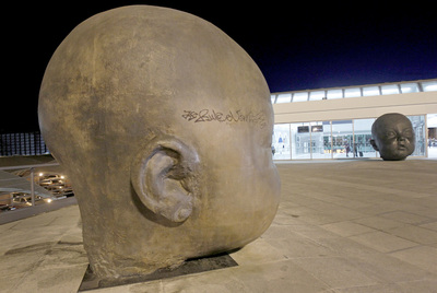 El vandalismo firma en la 'Noche' de Antonio López