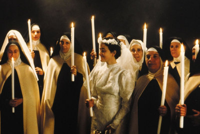 Teresa de Lisieux, haciendo los votos de monja, en  Thérèse. 