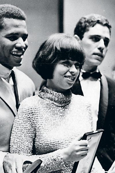 Chico Buarque "Puede que la canción esté llegando al fin"