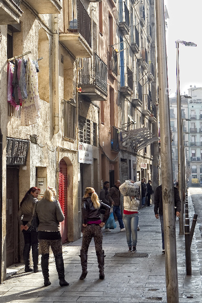 El 'plan Hereu' no ilusiona al Raval