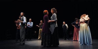 Un momento de los ensayos del montaje  Comedia y sueño,   ayer en Granada. 