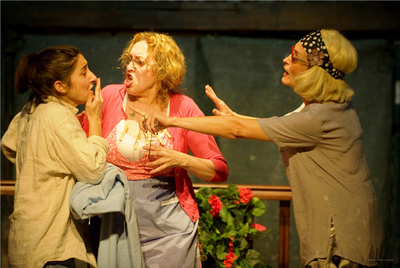 Escena de  Mi mapa de Madrid , de Margarita Sánchez, dirigida por Amelia Ochandiano