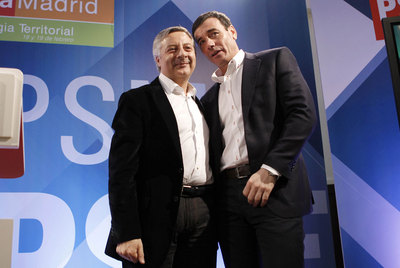 El ministro de Fomento, José Blanco, junto al secretario general del PSM, Tomás Gómez.