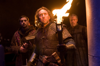 Nicolas Cage, en un fotograma de  En tiempo de brujas.  