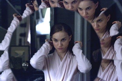 Natalie Portman, en una secuencia de la película  El cisne negro,  de Darren Aronofsky.