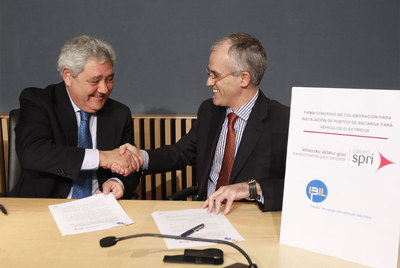 Más 'electrolineras' en polígonos industriales