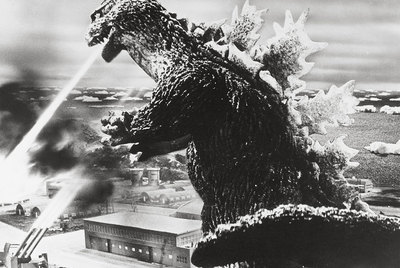 Fotograma de  King Kong contra Godzilla  (1962), dirigido por Ishiro Honda.