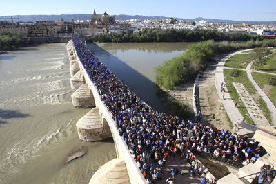Una marea azul por Córdoba 2016