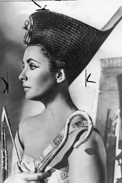 Elizabeth Taylor, durante el rodaje en Italia de  Cleopatra   (1963) .