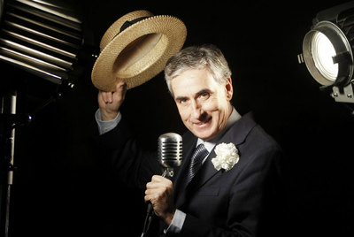 Ramón Jáuregui, entrenando por si tiene que volver a sus orígenes, caso de que vengan mal dadas.