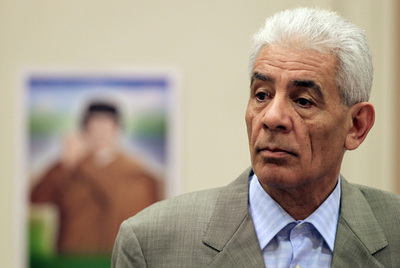 Musa Kusa, entonces ministro de Asuntos Exteriores libio, en una conferencia de prensa en Trípoli el pasado día 18.