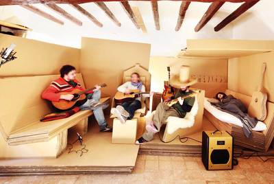 The Campboards, en el estudio efímero construido en Porrera (Tarragona).