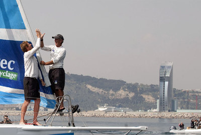 Una vuelta al mundo de 93 días, 22 horas, 20 minutos y 36 segundos