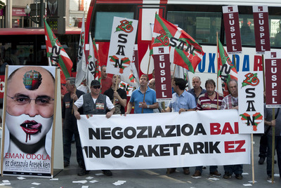 Donación de sangre contra Ares