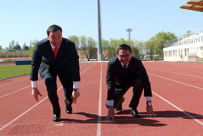 Gómez prevé fijar plazos máximos para las pruebas diagnósticas y el especialista