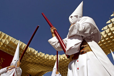 Los andaluces miran al cielo