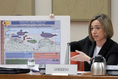 Chacón muestra en la Comisión de Defensa del Congreso el despliegue de los militares españoles en Libia.