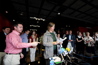 Gema Amor presenta ayer en rueda de prensa su candidatura por CDL en Benidorm.