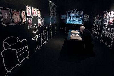 Imagen de la exposición  La paraula il·luminada,  que se ha presentado en el Palau Moja, sobre la figura de Joan Maragall.