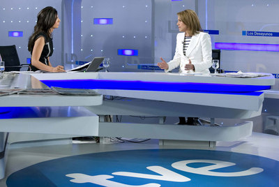 Ana Pastor y María Dolores de Cospedal, en  Los desayunos de TVE .
