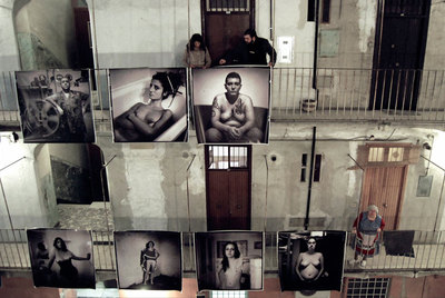 Exposición del proyecto  CorpusTrip,  en su estreno en un viejo palacio de Roma donde permaneció unas horas.