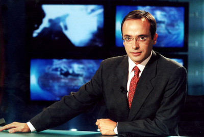 Alfredo Urdaci, presentador del  TD-2,  en 2001.