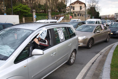 Los sindicatos de la Ertzaintza colapsan Bilbao