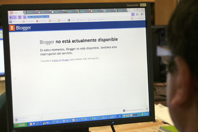 La página de Blogger avisa que el servicio 