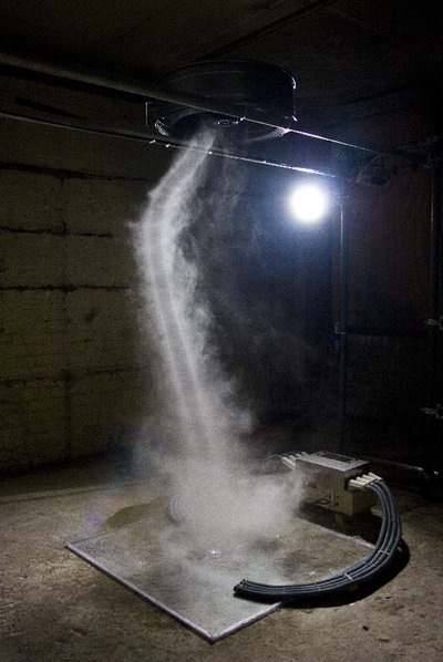  Las limitaciones de la lógica , instalación de Alystair McClymont.