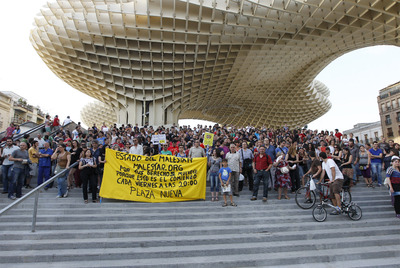 ENSAYO DE PROTESTAS DEL MOVIMIENTO 15-M EN ANDALUCÍA