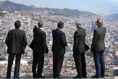 LOS CANDIDATOS MIRAN LA CIUDAD