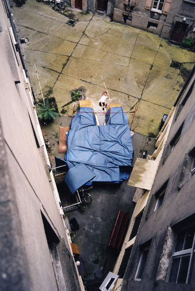 Obra de  Destino: Berlín.  Shooting star , de Tere Recarens.