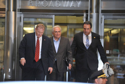 STRAUSS-KAHN CAMBIA DE APARTAMENTO