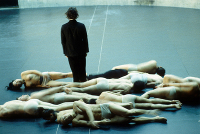 Un momento de  Körper. 